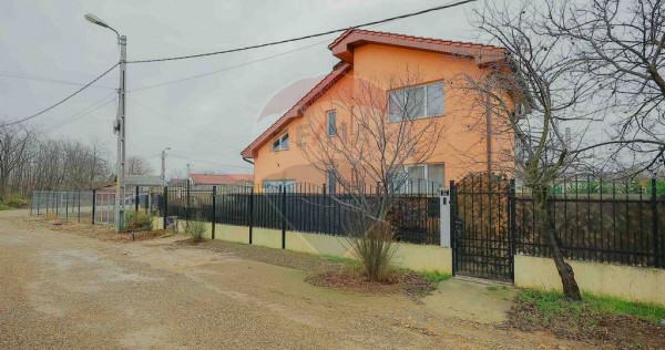 Casă familie mare Episcopia, 6 camere, garaj, curte 500 ...