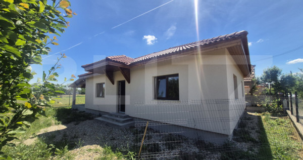 Casa cu 3 camere de vanzare , 100mp, teren 500 mp, in Lazuri