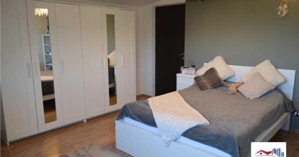 Casa Spatioasa de Zona Semicentrala