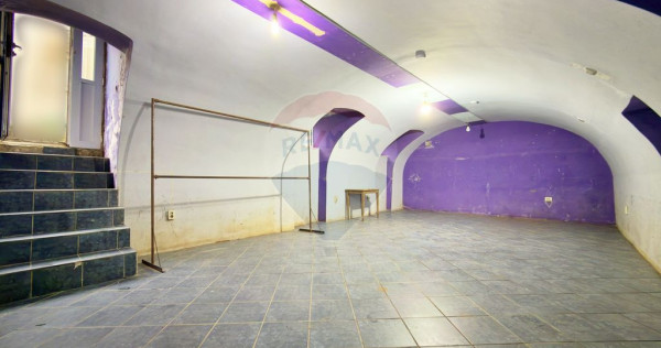 Spațiu cu destinații multiple / Parcul Reconcilierii