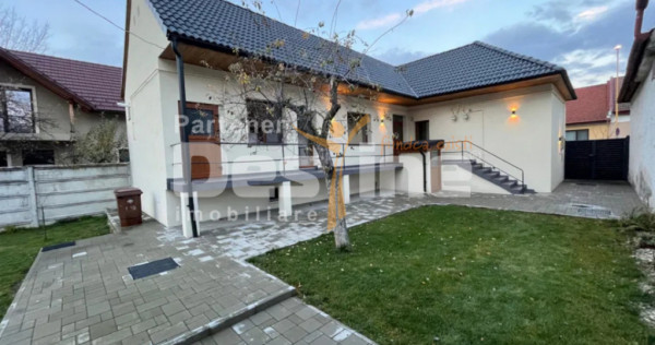 Casa cu 3 camere, recent renovata in 2024, suprafata de 100