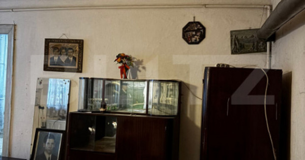 Apartament 1 cameră | Zonă centrală | Demisol &icirc;nalt | Cu