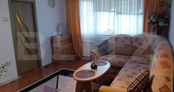 Apartament 3 camere, 53 mp, zona Spitalul Judetean