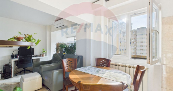 Apartament cu 3 camere cu centrala proprie langa metrou I...