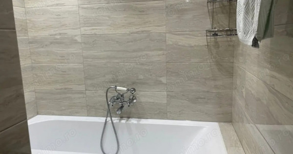 Garsoniera in zona Baba Novac