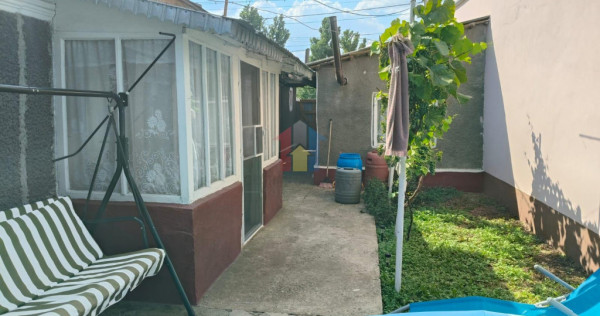 Casa 4 camere, Radu Negru, Teren - 264 mp