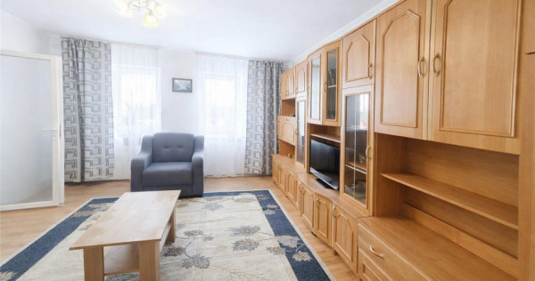 Corp de casa, proprietate tip studio, gata de mutat, Central