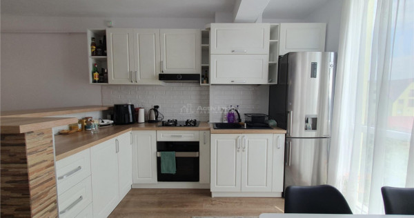 Apartament - 4 camere - 80 mp - Burdujeni - Moldova