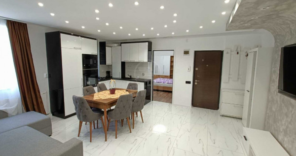 Apartament 3 camere,zona Razoare