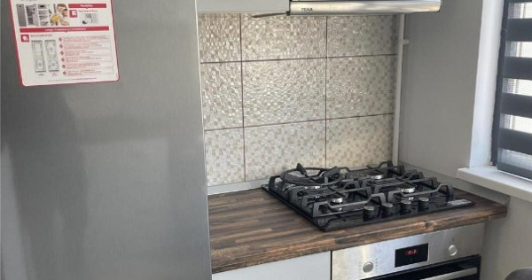 Garsoniera zona Unirii langa Metrou