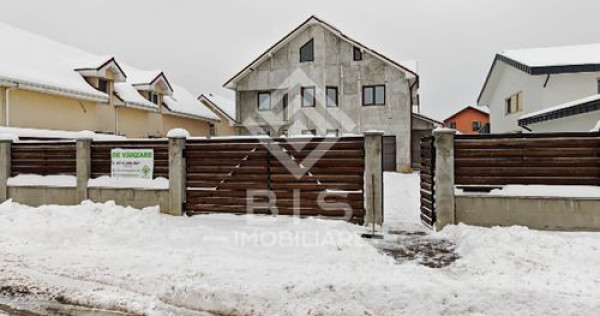 Casa Vila P+E - Zona Dedeman