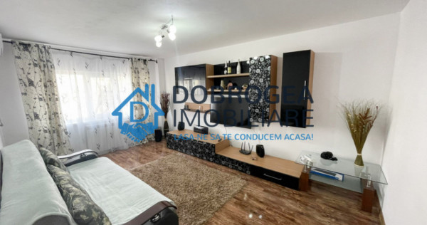 E3, etaj 2, decomandat, renovat, centrala termica