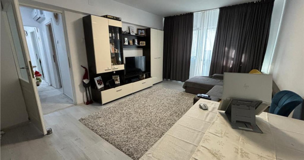 Apartament 4 camere, 82mp, zona Centrala - Pompieri, etaj 3