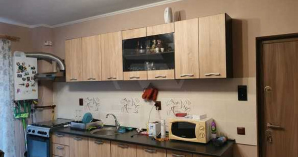 Apartament 2 camere de &icirc;nchiriat &ndash; Florești, zona Stejarului | Parcare