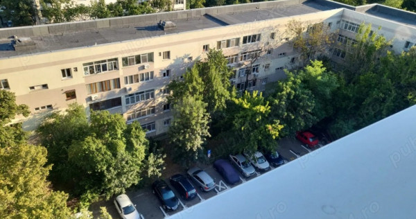 Apartament 2 camere zona Titan