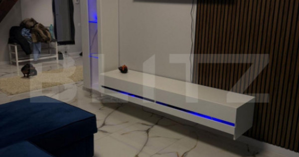 Apartament de &icirc;nchiriat cu mansardă, 3 dormitoare