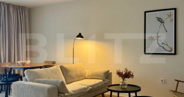 OPORTUNITATE! 2 Camere | Balcon 13 mp | Zona Vivo