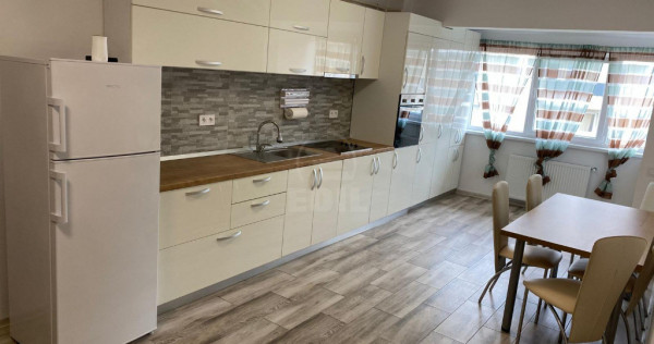 Apartament 2 camere decomandat,zona Florilor