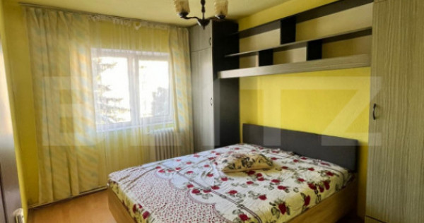 Apartament 2 camere, decomandat, etaj 2, zona Stefan Cel Mar