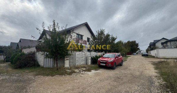 Casa tip duplex P 1E ~ 3 camere 2 bai ~ teren 200mp