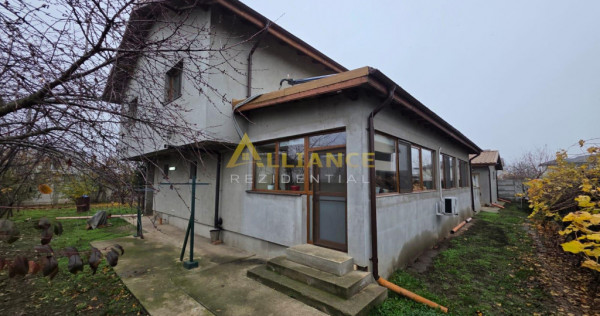 Vila cu 4 .camere 3. bai --249 mp utili - teren 881mp