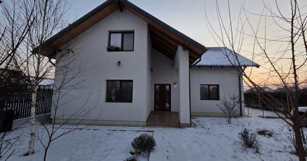 De vanzare vila in Horia