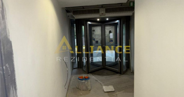 [PARCUL CAROL] Spatiu Comercial P 1 - 233 MP -