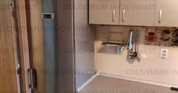 Garsonieră &icirc;n bloc de apartamente | Decomandată | et. 3 | Zona Astra