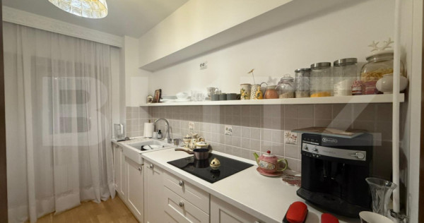 Apartament 3 camere, 65 mp, zona Pacurari