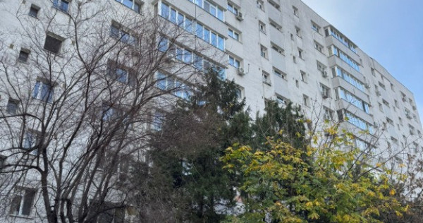 Apartament 3 camere - Dristor