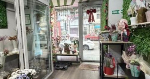 Zona Universitate sp 35 mp ideal alimentatie publica