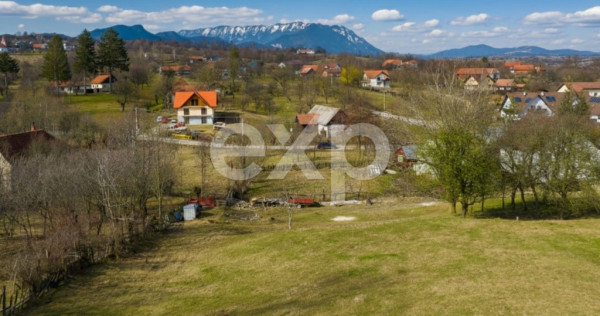 Teren cu priveliște panoramică &icirc;n Sohodol &ndash; Bran