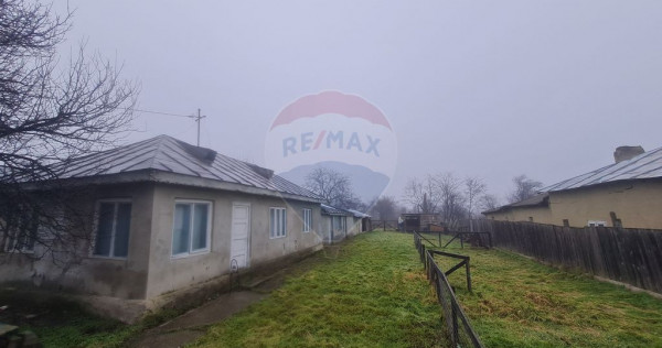 Casă cu 3 camere de v&acirc;nzare in Jiliste