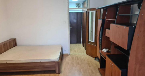 INCHIRIERI-Garsoniera MODERNA-Orsova/Lujerului