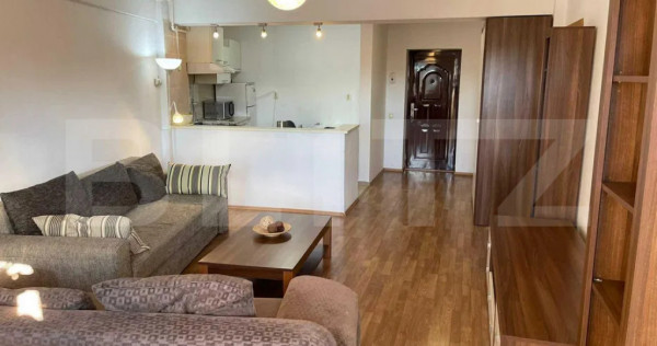 Apartament de 2 camere, 54 mp, zona semicentrală