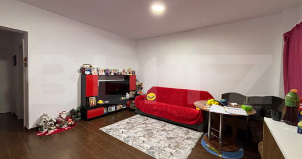 Apartament 3 camere, incalzire in pardoseala, zona Tomești