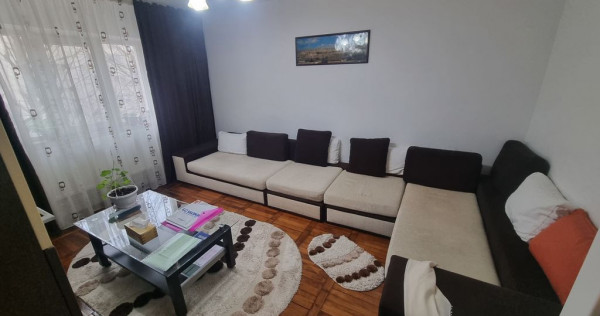 Poarta 6 liceul Blaga- apartament 4 camere decomandat cu ...