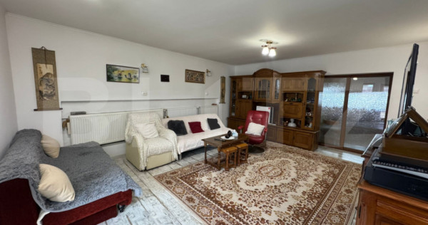 Casa cu 4 camere in Hunedoara