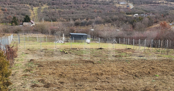 Teren extravilan, 10 arii, Dealul Targului