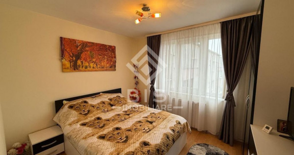 Apartament 3 camere zona Decebal