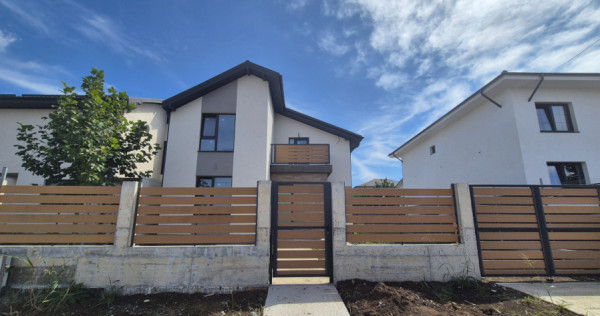 Casă modernă P+M Agigea, zonă liniștită