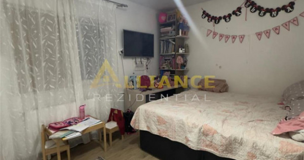 Garsoniera Mobilata Utilata in Sector 4 Gata de mutare
