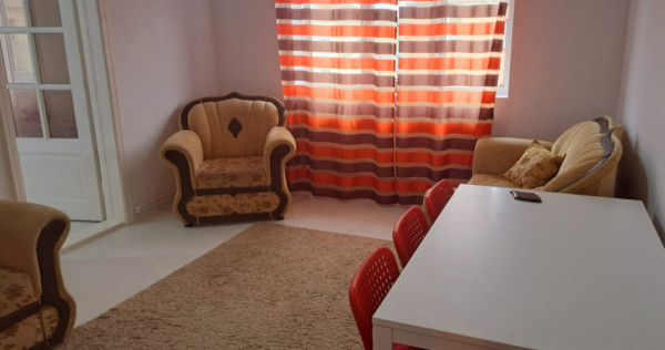 Apartament 2 camere, 42 mp, zona Hotvon