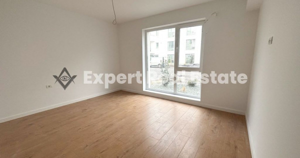 APARTAMENT 3 CAMERE - NOU-PARTER-BIROU-COSMETICA