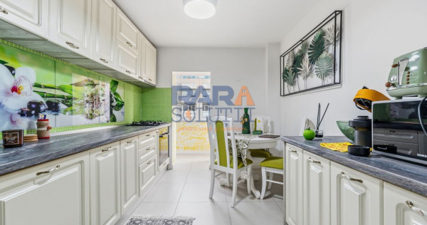 Apartament spațios cu 4 camere - renovat modern, mobilat...