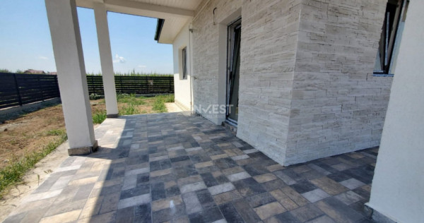 CASA INDIVIDUALA, 3 CAMERE,81 MP UTILI, 400MP TEREN, MIROSLA