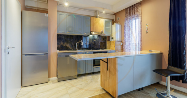 Apartament 3 camere Cosmopolis - Vedere libera