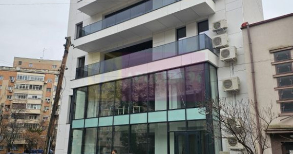 Inchiriere spatiu comercial in zona Marriott-13 Septembrie