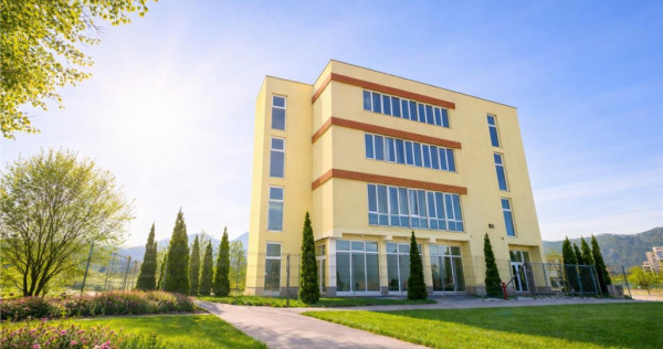 Edificiu cu acces facil, componenta si dotari apreciabile, C