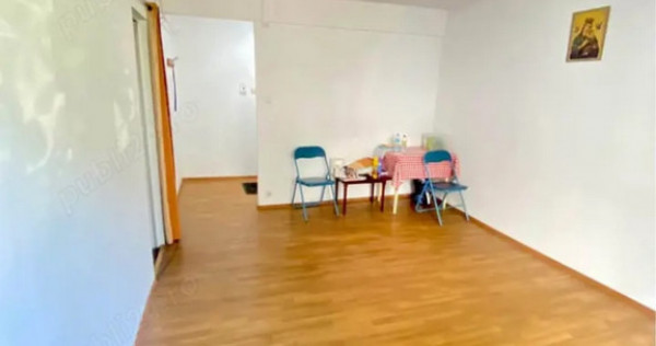 Garsoniera decomandata - zona Bartolomeu